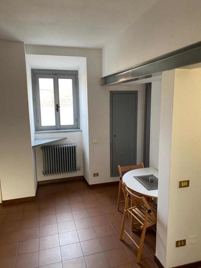 Vicolo Forno Lägenhet Mercallo Exteriör bild